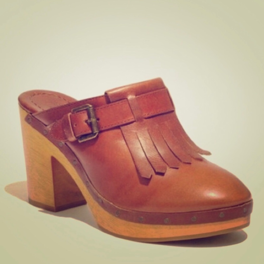 Madewell leather clogs size 8.5